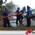 Rumah Panggung Semi Permanen Di Ogan Komering Ilir Terbakar