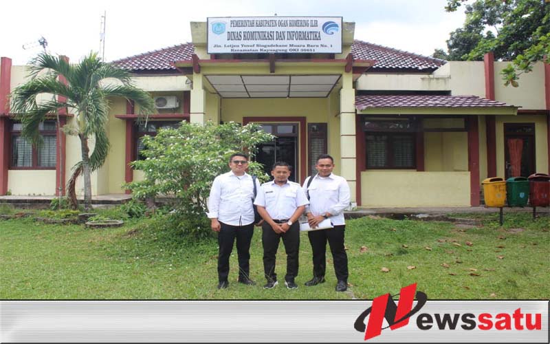 Humas OKUT Belajar Manajemen Media Massa di Diskominfo OKI