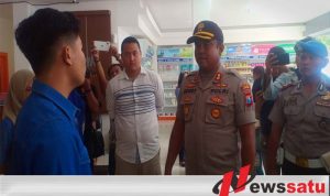 Pastikan Ketersediaan Alat Kesehatan, Kapolres Sumenep Sidak Ke Apotek