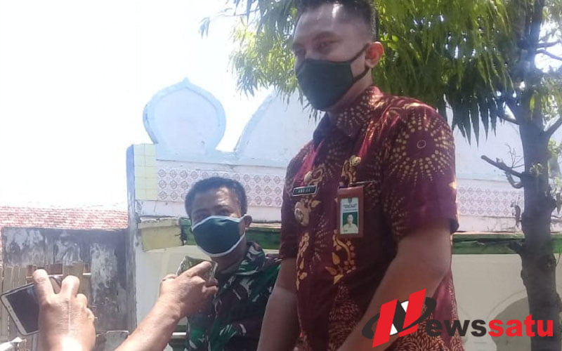 Kelurahan Sukabumi Kota Probolinggo Gelar Penyemprotan Anti Covid-19