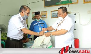 Baznas OKI Bagikan Paket Sembako