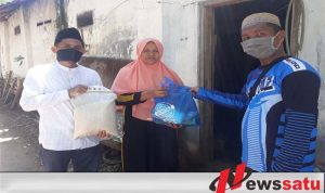 Jelang Ramadhan Genggong MA Zainul Hasan Probolinggo Bagi Sembako dan Masker