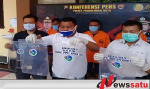 Polres Probolinggo Amankan 1 Pengedar dan 2 Orang Budak Narkoba