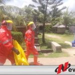 Tim Medis Ogan Komering Ilir Ambil SWAB Dan RDT Keluarga Pasien Covid-19