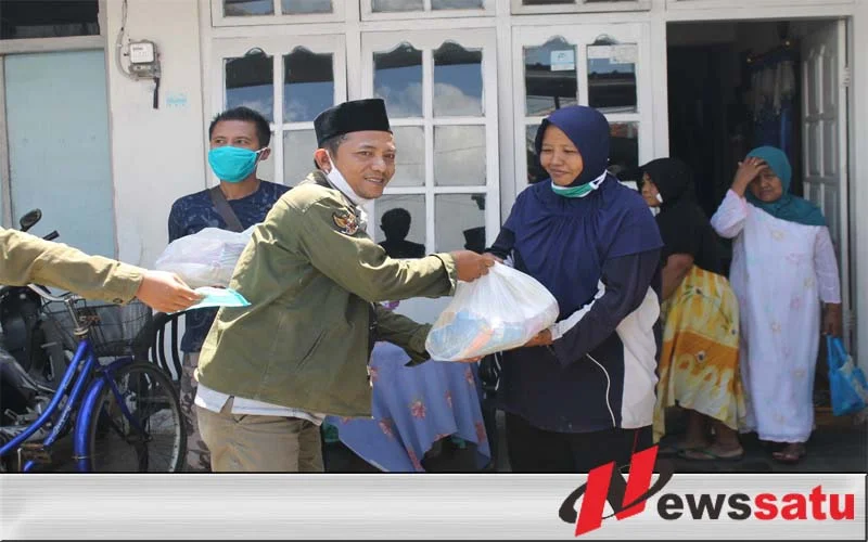 Wartawan Sumenep Berbagi Sembako