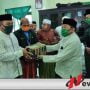 DPC PKB Sumenep Bagi-bagi Ribuan Sarung Dan Paket Sembako