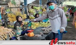 Dinas Perdagangan OKI, Bagikan 4000 Masker Di 24 Pasar