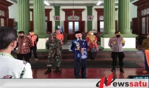 Pemkab Bondowoso Beri Bantuan Paket Sembako Pada 920 ODP Covid-19