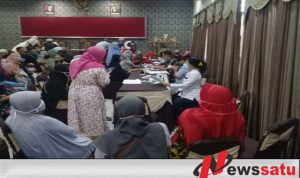 Pengambilan Insentif Guru Ngaji Kota Probolinggo Abaikan Protokol Kesehatan Covid 19
