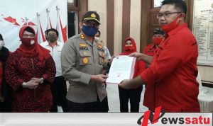 Benderanya Dibakar, DPC PDIP Bondowoso Lapor Ke Polres