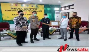 PT Tanjung Odi Bantu 500 Alat Rapid Test Ke Gugas Covid-19 Sumenep