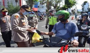 Rapid Test Drive Thru Jadi Serangkaian Polres Bondowoso Sambut HUT  Bhayangkara Ke 74