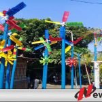 Sambut Angin Gending Warga Kota Probolinggo Buat Kampung Kincir