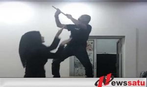 Viral, Seorang Kepala Dinas Di Bondowoso Menari Ular Ala India