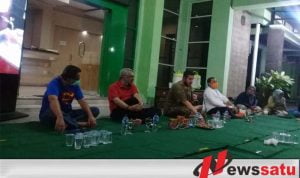 Walikota Probolinggo Cangkrukan Sama Wartawan