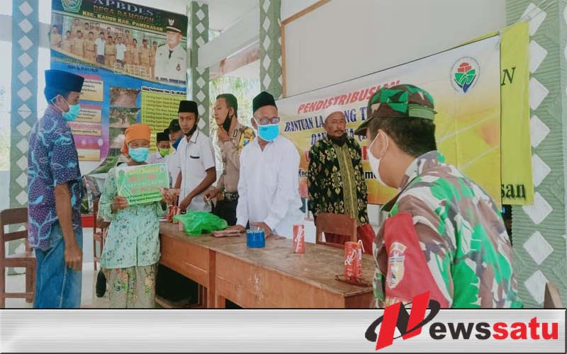 Warga Pamoroh Pamekasan Dapat BLT