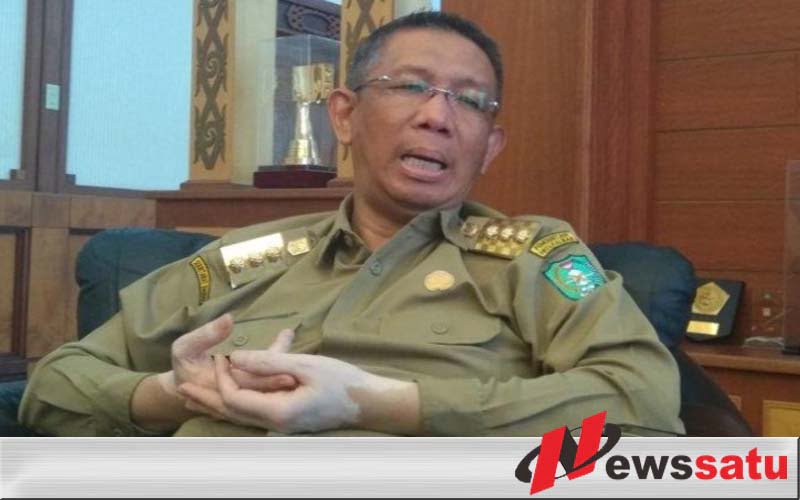 Gubernur Kalimantan Barat Akan Berhentikan Dua Kepala Sekolah SMK