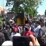 Warga Sumbersuko Gruduk Polsek Dringu Probolinggo