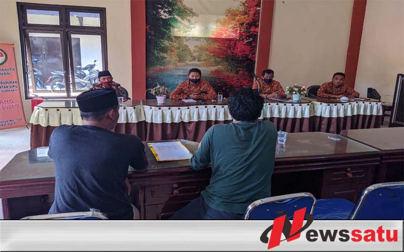 Pemuda Raas Gruduk Kantor Dispendukcapil Sumenep