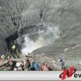 Warga Tengger Bromo Lakukan Upacara Yadya Kasada