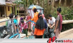 BPBD Bondowoso Droping Air Bersih Di 5 Kecamatan