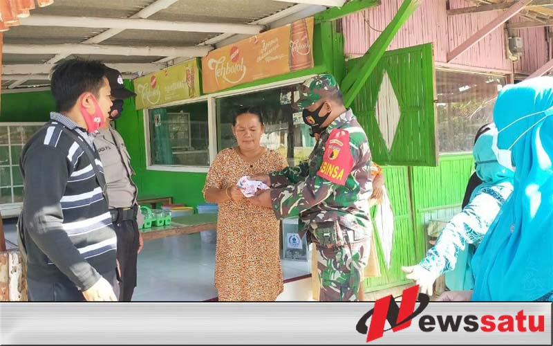 Pemdes Pamekasan Bagikan 7 Ribu Masker Kepada Warga