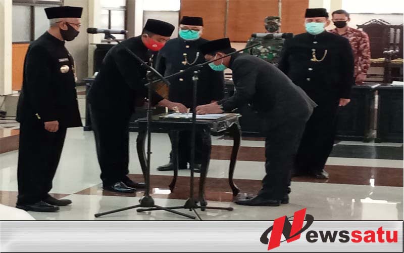 Bupati Salwa Arifin Lantik PJ Sekda Bondowoso