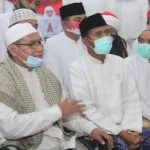Mantan Bupati Sumenep Antar Fauzi-Eva Ambil Nomor Urut
