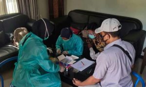 Sopir Bus Tangguh Dirapid Test