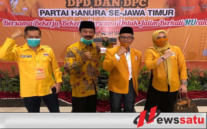 Jelang Pilkada, Nyai Eva Ketua DPC Hanura Sumenep Diganti