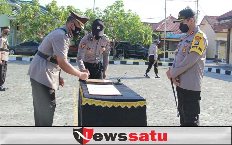 Kapolres Sampang Rotasi Pimpinan Polsek Jajaran