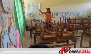 Pra KBM Tatap Muka, Sekolah Di Pamekasan Dilakukan Desinfeksi Massal