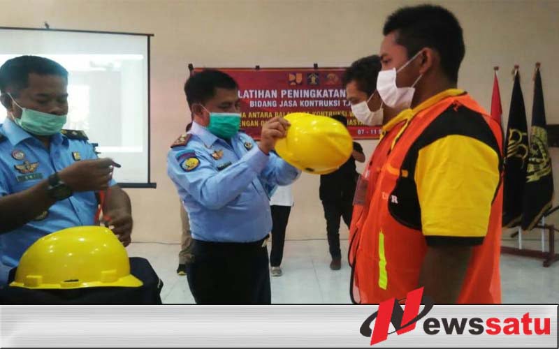 Warga Binaan Lapas Klas IIA Pamekasan, Dibekali Sertifikasi Keahlian Konstruksi