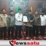 Bupati Pamekasan Berjanji Anggaran Non Pilkada Untuk Pendidikan Politik