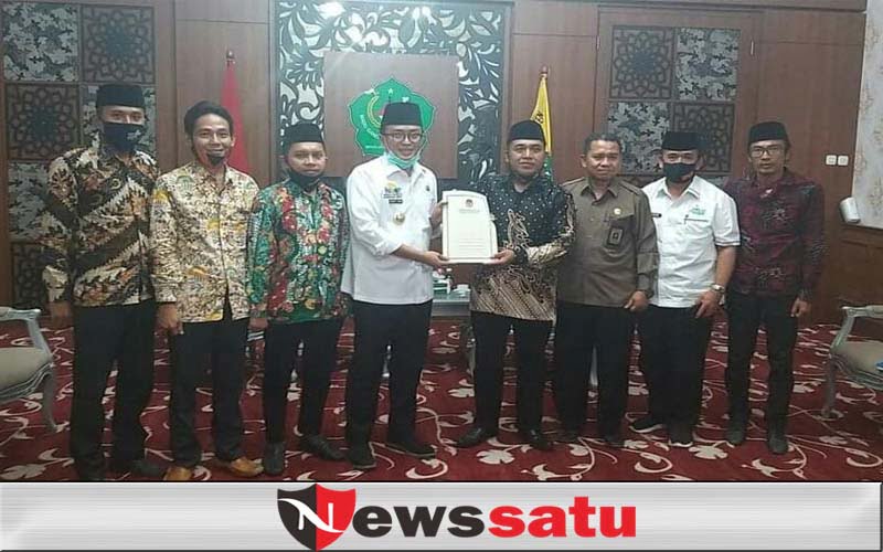 Bupati Pamekasan Berjanji Anggaran Non Pilkada Untuk Pendidikan Politik