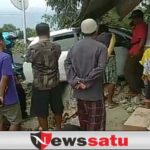 Mobilio Seruduk Warung dan Gazebo di Pamekasan