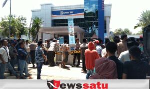 BRI Cabang Pamekasan, Kembali Digeruduk Warga Korban Penipuan 8 Milyar