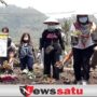 Dukung Program Pemberdayaan Petani, Walikota Batu Ikut Tanam Bibit di Lahan 4 Hektar