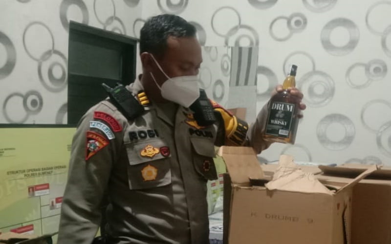 Polres Sumenep Amankan Ribuan Miras