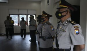 Tiga Perwira Polres Batu Dimutasi