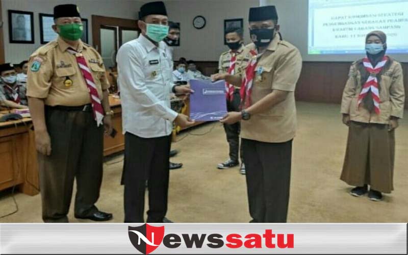 Kader Pramuka Berprestasi Dapat Beasiswa Dari Pemkab Sampang