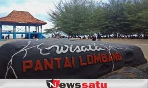 Keindahan Cemara Udang Dan Pasir Putih Di Pantai Lombang Sumenep