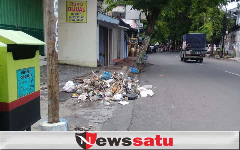 Musim Penghujan, Sampah Di Kota Probolinggo Berserakan
