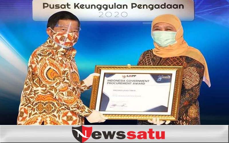 Pertama Kalinya,  Gubernur Jatim Raih Penghargaan Dari LKPP