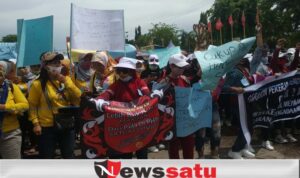 Ratusan Pelaku Seni Di Sumenep Demo Ke Kantor Bupati