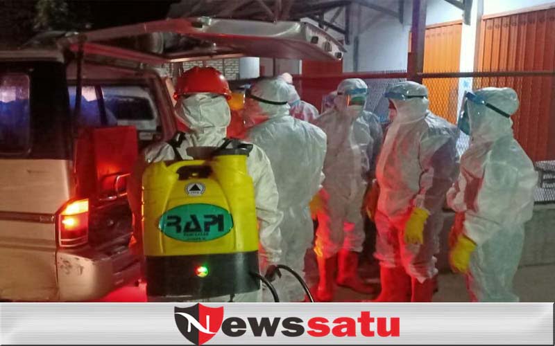 Suka Duka Tim Desinfeksi dan Pemulasaraan Jenasah Covid 19 di Pamekasan