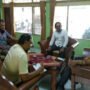 Sampah Berserakan, Warga Kolpajung Luruk Kantor DLH Pamekasan