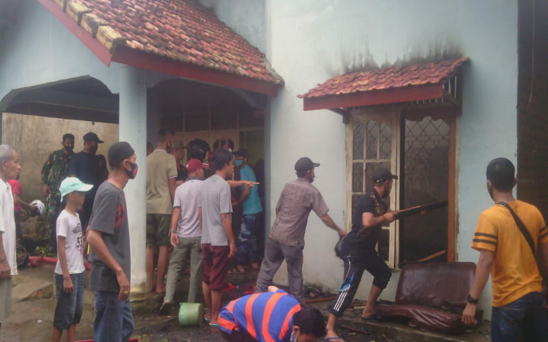 Rumah Warga Di Ogan Komering Ilir Dilalap Si Jago Merah