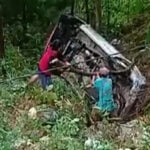 Mobil SiGAP Tergelincir Ke Dalam Jurang di Cok Gunung Pamekasan