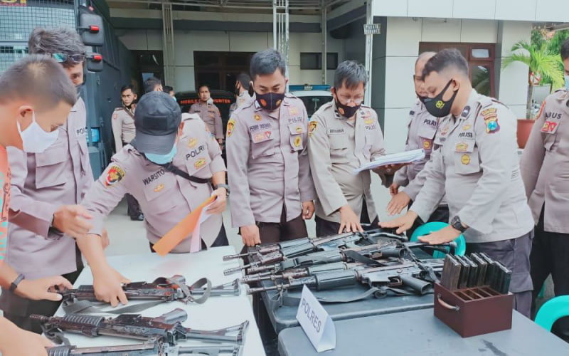 Polda Jatim Supervisi Dan Cek Kondisi Senpi Polres Pamekasan